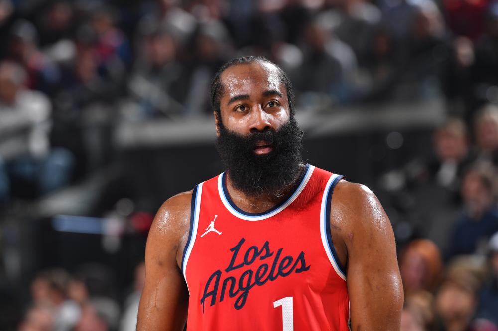 现代篮球运 现代篮球运