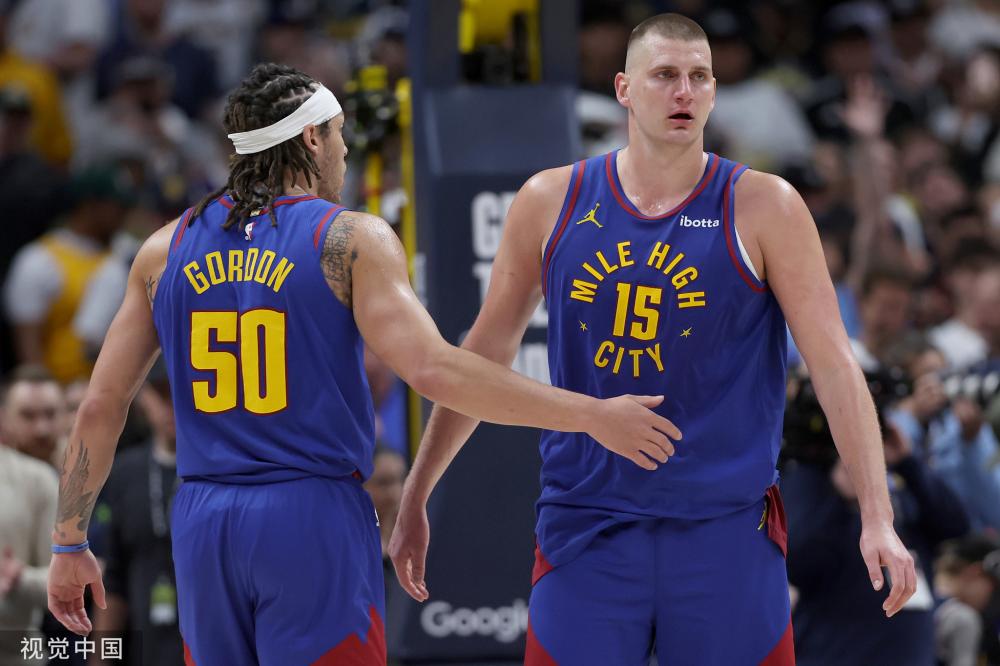 在现代足球 在现代足球