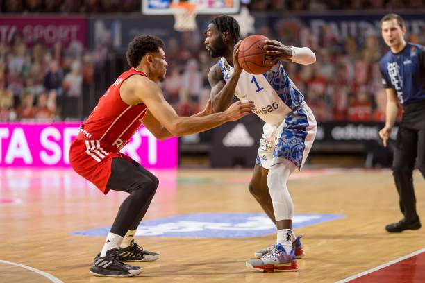 力更是在助 力更是在助